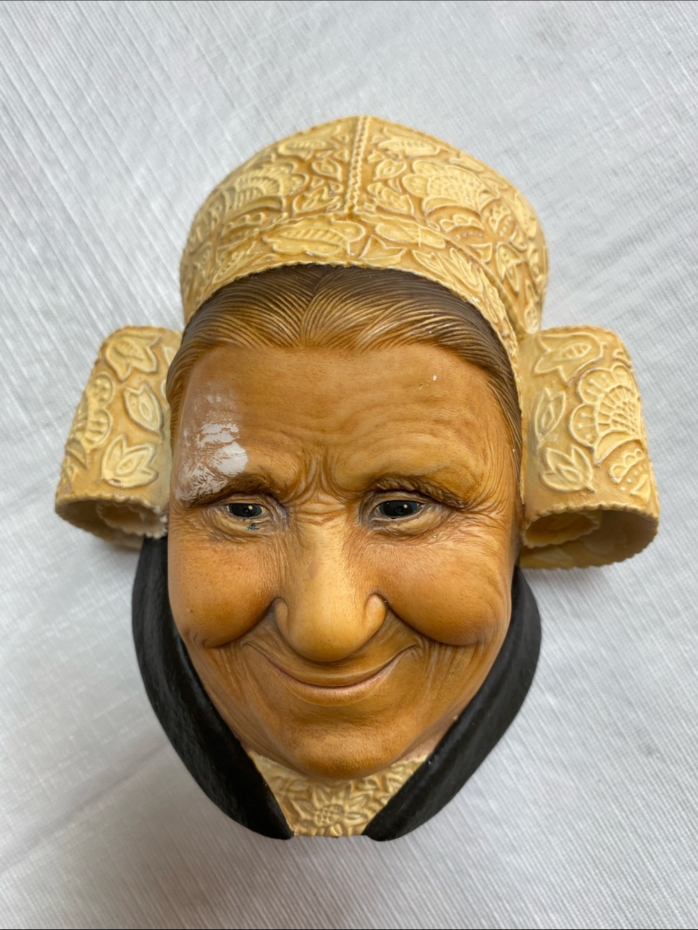 $5 Bossons Bretonne Lady Hand-Painted Yellow Old Woman Wall Mask - Home Accent